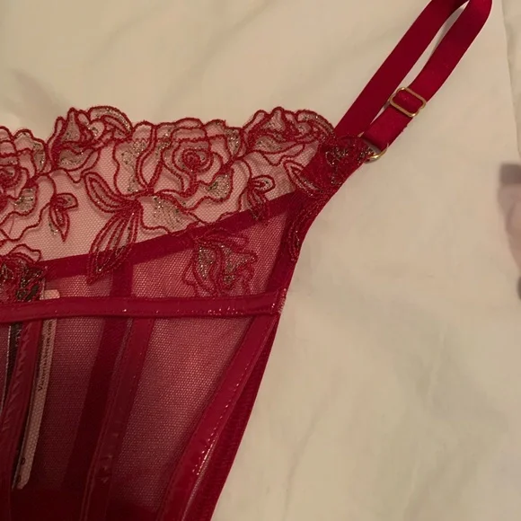 VS Very Sexy Set - Picture 3 of 7